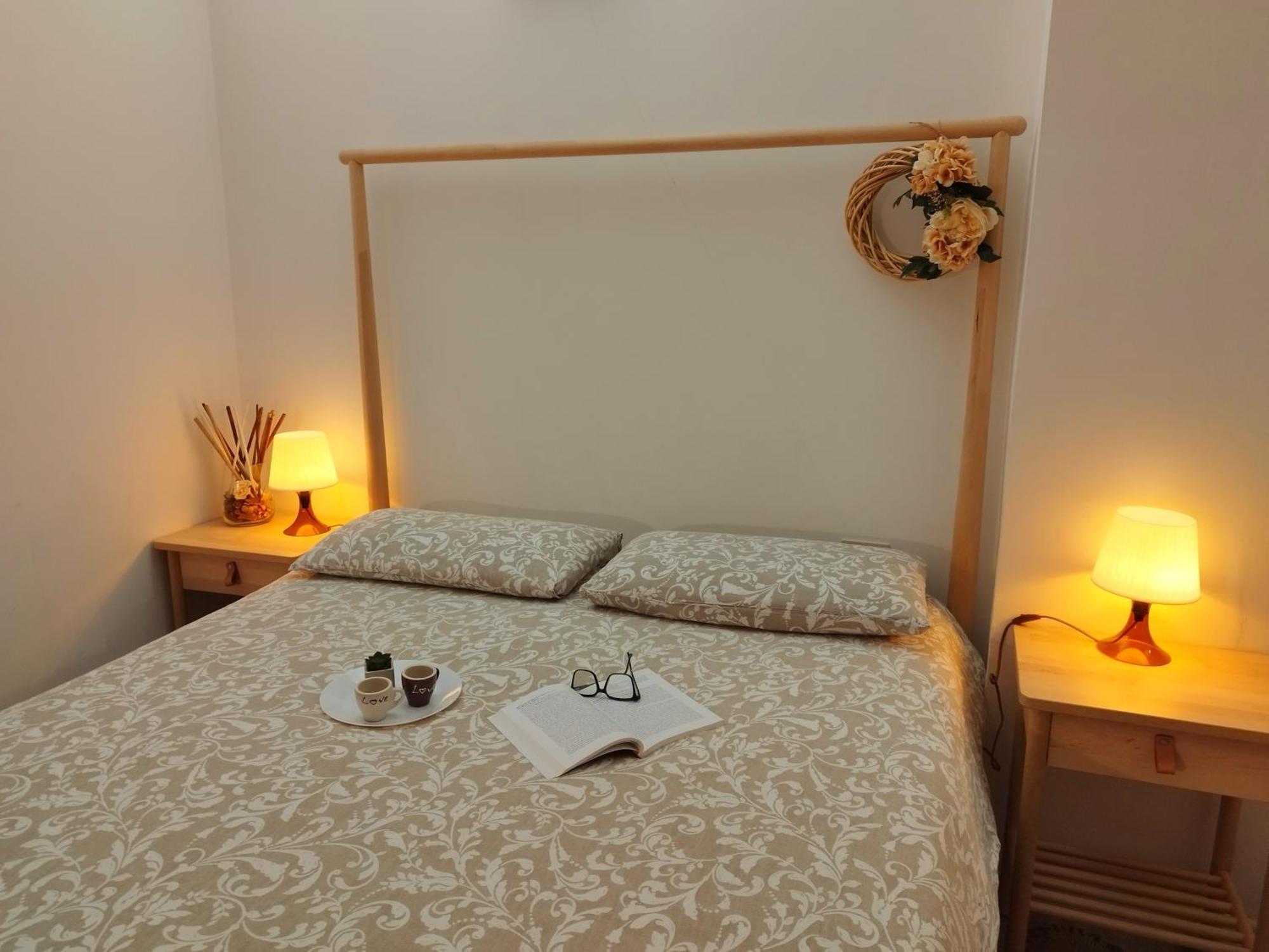 Ferienwohnung Folia Bed And Relax Benevento Exterior foto